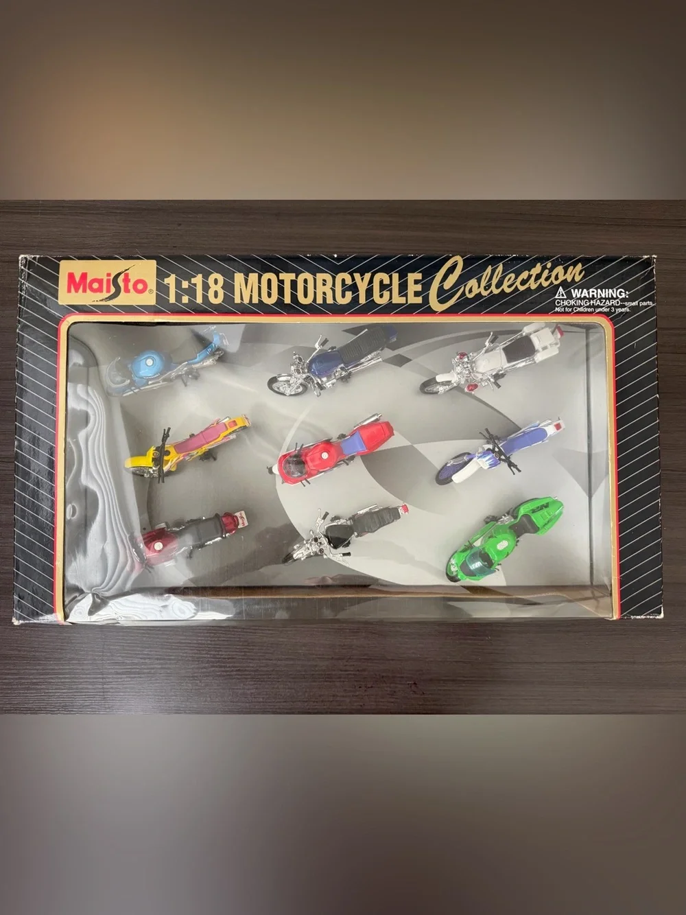 Vintage 1995 Maisto 1:18 Motorcycle Collection Set of 9 Diecast Bikes BMW Yamaha
